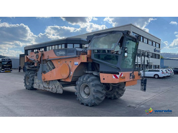 Асфальтоукладочная техника Wirtgen WR2400: фото 2 Асфальтоукладочная техника Wirtgen WR2400: фото 2