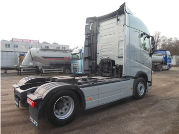 Тягач Volvo FH 13/460 TURBO COMPOUND,I-SAVE,I-PARK COOL,TOP Volvo FH 13/460 TURBO COMPOUND,I-SAVE,I-PARK COOL,TOP: фото 3