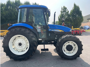 Трактор New Holland TD 90 D: фото 4