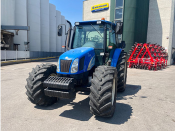 Трактор NEW HOLLAND TL100