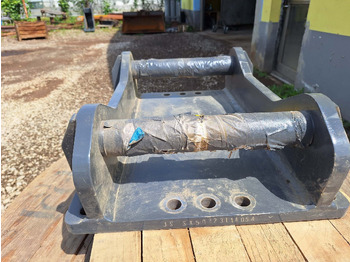 Сцепное устройство Breaker BAT140 attachment plate S60  for hydraulic breaker: фото 3