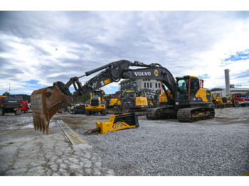 Гусеничный экскаватор VOLVO EC220EL