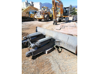 Отвал Volvo EC/ECR excavator blades: фото 5