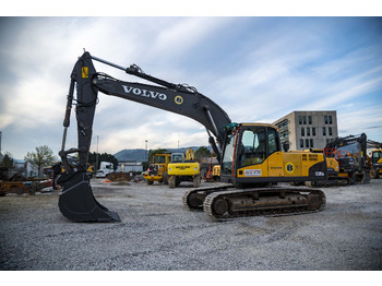 Гусеничный экскаватор Volvo EC210CNL: фото 2