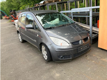Легковой автомобиль MITSUBISHI
