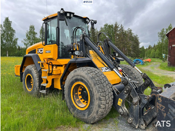 Колёсный погрузчик JCB 427