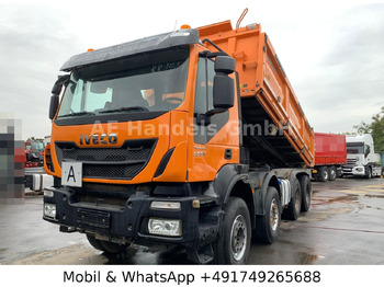 Самосвал IVECO Trakker