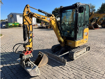 Гусеничный экскаватор CATERPILLAR 301.8