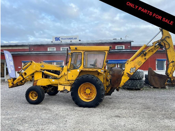 Экскаватор-погрузчик