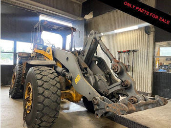 Колёсный погрузчик VOLVO L120F