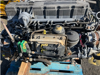 : фото в шапке страницы