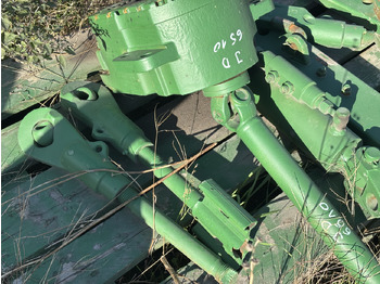 Коробка передач и запчасти для Сельскохозяйственной техники John Deere 6510 Przedni WOM L114345 L114340 L115648: фото 2