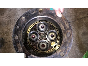 Бортовой редуктор JOHN DEERE