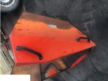 Капот MANITOU