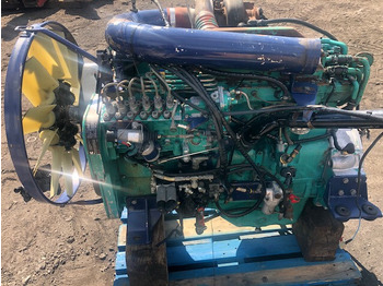 Двигатель CUMMINS