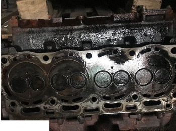 Двигатель PERKINS