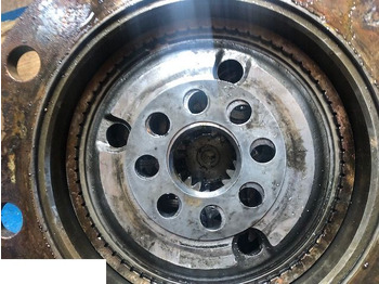 Бортовой редуктор