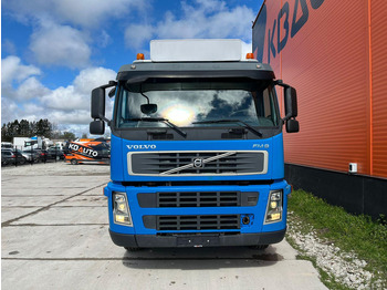 Грузовик бортовой/ Платформа, Автоманипулятор Volvo FM 9 300 6x2*4 HIAB 085D-3 / PLATFORM L=6320 mm: фото 3