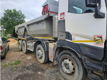 Самосвал RENAULT C