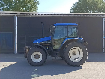 Трактор NEW HOLLAND TS