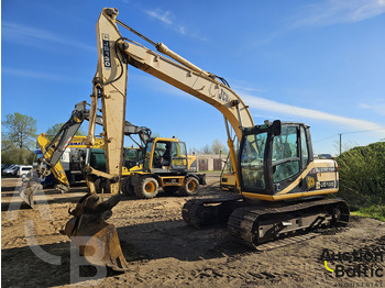Гусеничный экскаватор JCB JS 130: фото 2