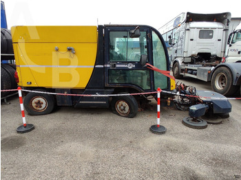 Подметально-уборочная машина Mathieu Azura: фото 4 Подметально-уборочная машина Mathieu Azura: фото 4