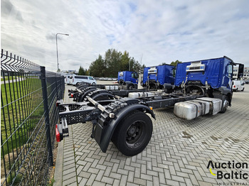 Грузовик-шасси Mercedes-Benz Actros 1843: фото 4