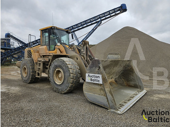 Колёсный погрузчик VOLVO L180F