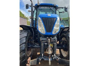 Трактор NEW HOLLAND T7.220