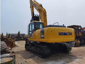 Гусеничный экскаватор KOMATSU PC200: фото 3 Гусеничный экскаватор KOMATSU PC200: фото 3