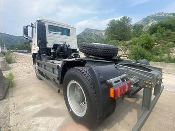 Тягач Howo 4x2: фото 4 Тягач Howo 4x2: фото 4