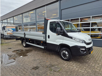 Малотоннажный бортовой грузовик IVECO Daily 50c18