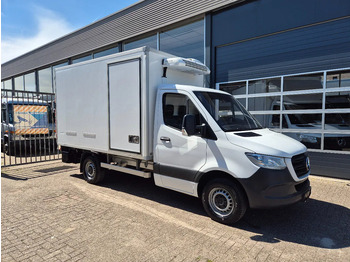 Фургон-рефрижератор MERCEDES-BENZ Sprinter 315