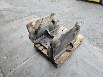 Сцепное устройство для Строительной техники kopplaat cw55s  cw45s demarec dubbele kopplaat cw45s cw55s demarec: фото 3