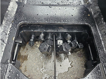 Сцепное устройство для Строительной техники oilquick 80 coupler connector oq80 oilquick steelwrist: фото 5