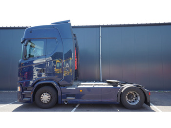 Тягач SCANIA R 450