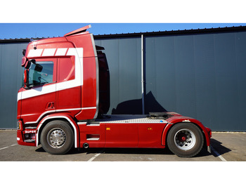 Тягач SCANIA R 450