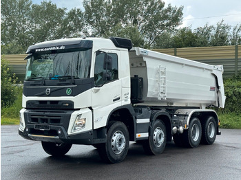 Самосвал VOLVO FMX 500