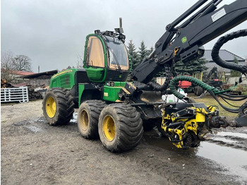 Харвестер JOHN DEERE