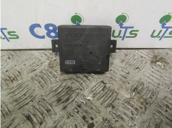 : фото в шапке страницы