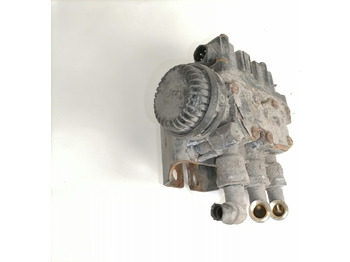 : фото в шапке страницы