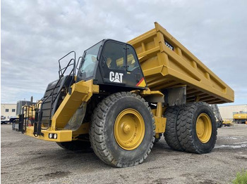 Карьерный самосвал CATERPILLAR 777F