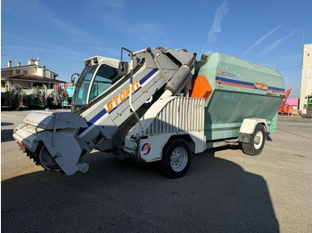 Кормораздатчик