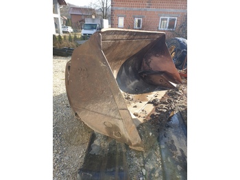 : фото в шапке страницы