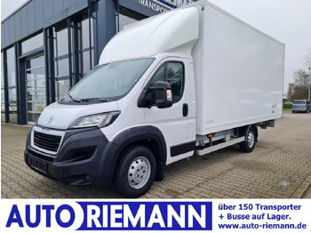 Фургон с закрытым кузовом PEUGEOT Boxer
