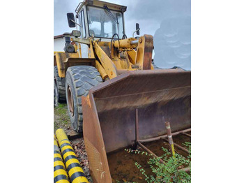 Колёсный погрузчик LIEBHERR L 551
