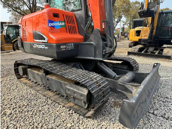 Гусеничный экскаватор Doosan DX60-9C: фото 2