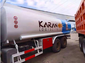 Грузовик-цистерна Sinotruk HOWO 24 cubic tank truck: фото 4