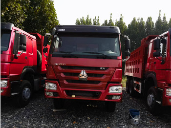 Самосвал SINOTRUK HOWO