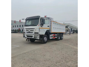 Самосвал SINOTRUK HOWO